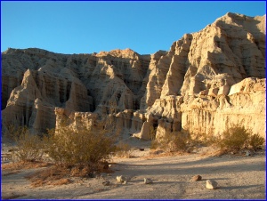 White House Cliffs