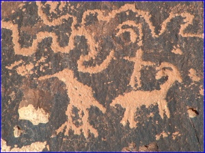 Bird petroglyph at Newspaper Rock