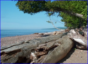 Lk. Superior Beach