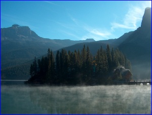 Emerald Lake Lodge