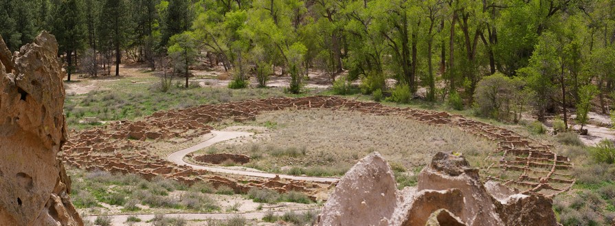 Tyuonyi Pueblo