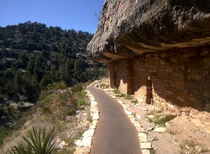 Ciff Dwellings, Walnut Canyon National Monument, Arizona Ciff Dwellings, Walnut Canyon National Monument, Arizona